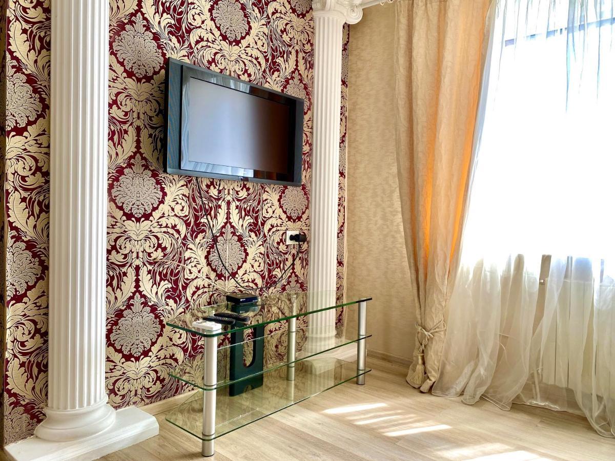 Apartpoltava Елегантна Квартира В Новобудові,Біля Каштанової Алеї, Центр Міста, Звітна Документація Екстериор снимка