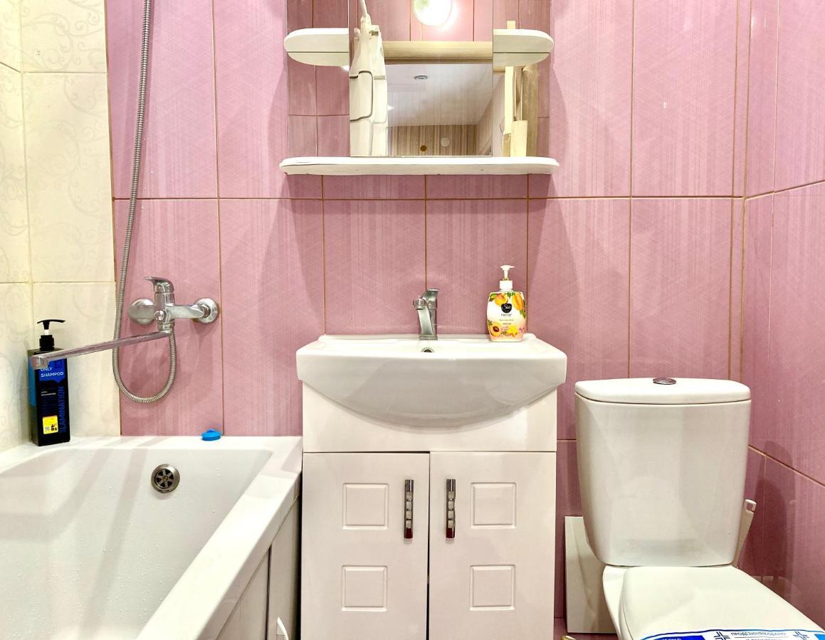 Apartpoltava Елегантна Квартира В Новобудові,Біля Каштанової Алеї, Центр Міста, Звітна Документація Екстериор снимка