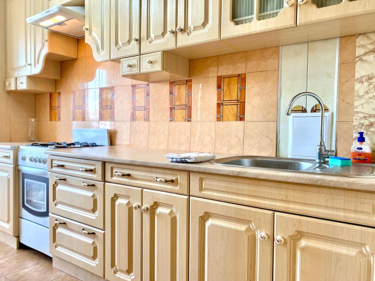 Apartpoltava Елегантна Квартира В Новобудові,Біля Каштанової Алеї, Центр Міста, Звітна Документація Екстериор снимка