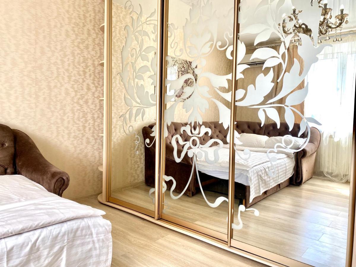 Apartpoltava Елегантна Квартира В Новобудові,Біля Каштанової Алеї, Центр Міста, Звітна Документація Екстериор снимка